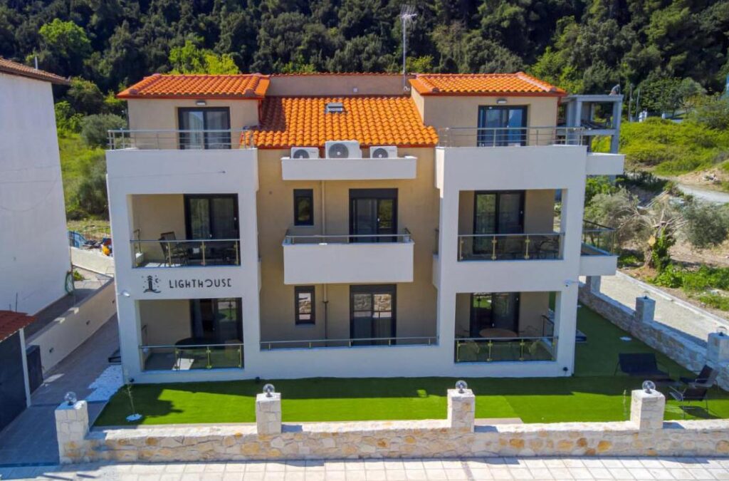Lighthouse Apartments